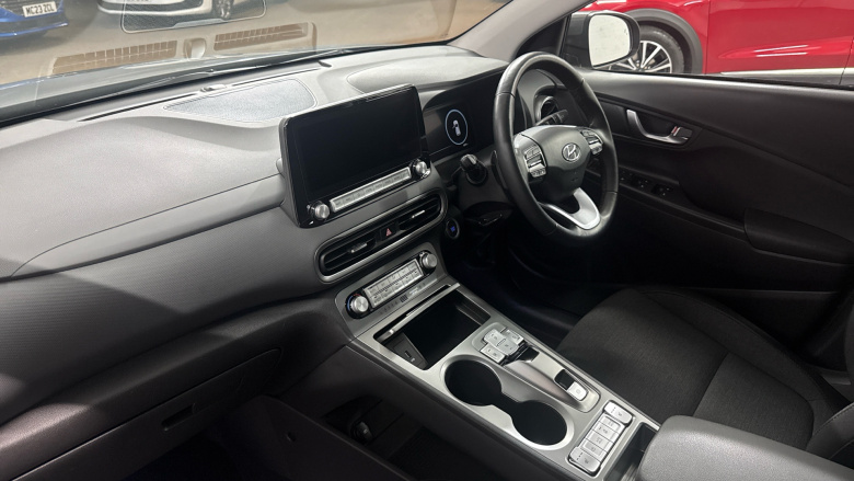 Hyundai KONA 100kW Premium 39kWh 5dr Auto Electric Hatchback